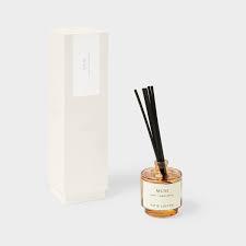 Reed Diffuser, Fresh Linen & White Lily
