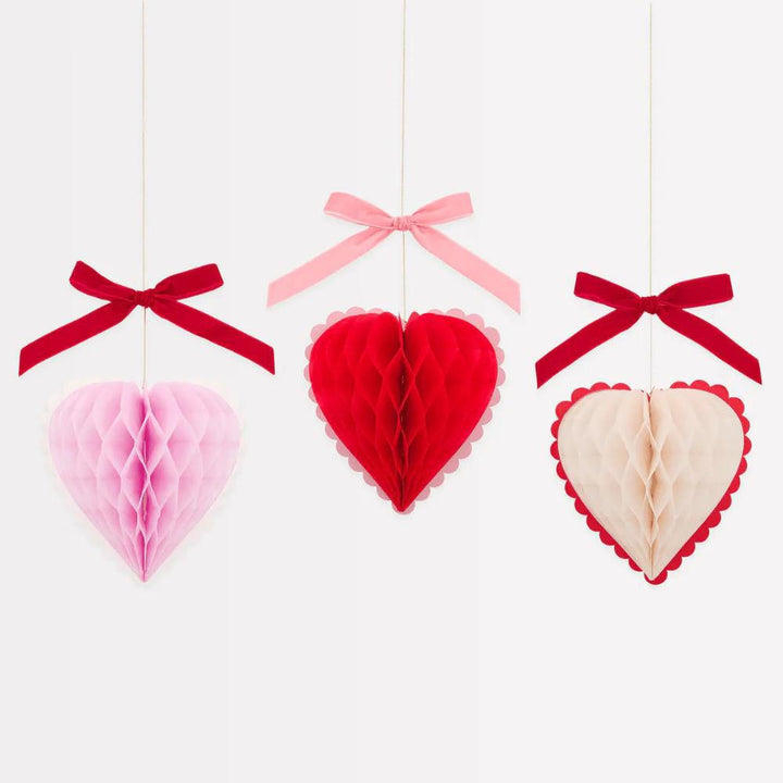 s/8 Honeycomb Heart Decorations